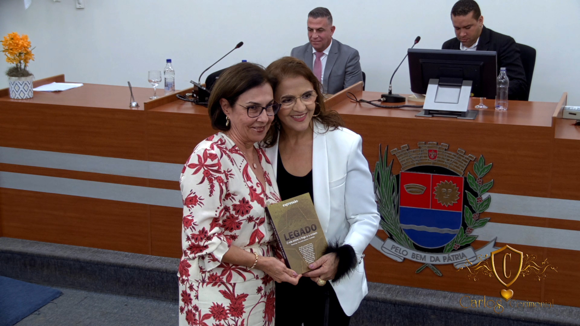 Leia mais sobre o artigo Cerimônia de Lançamento do livro Legado – Câmara Municipal de Araras – parte 8