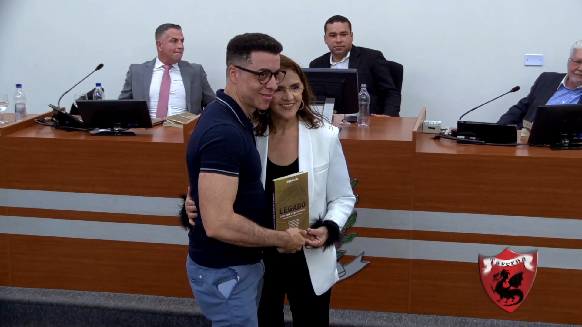 Leia mais sobre o artigo Cerimônia de Lançamento do livro Legado – Câmara Municipal de Araras – parte final
